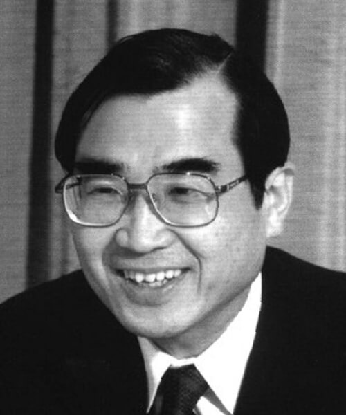 竹下彰教授の顔写真